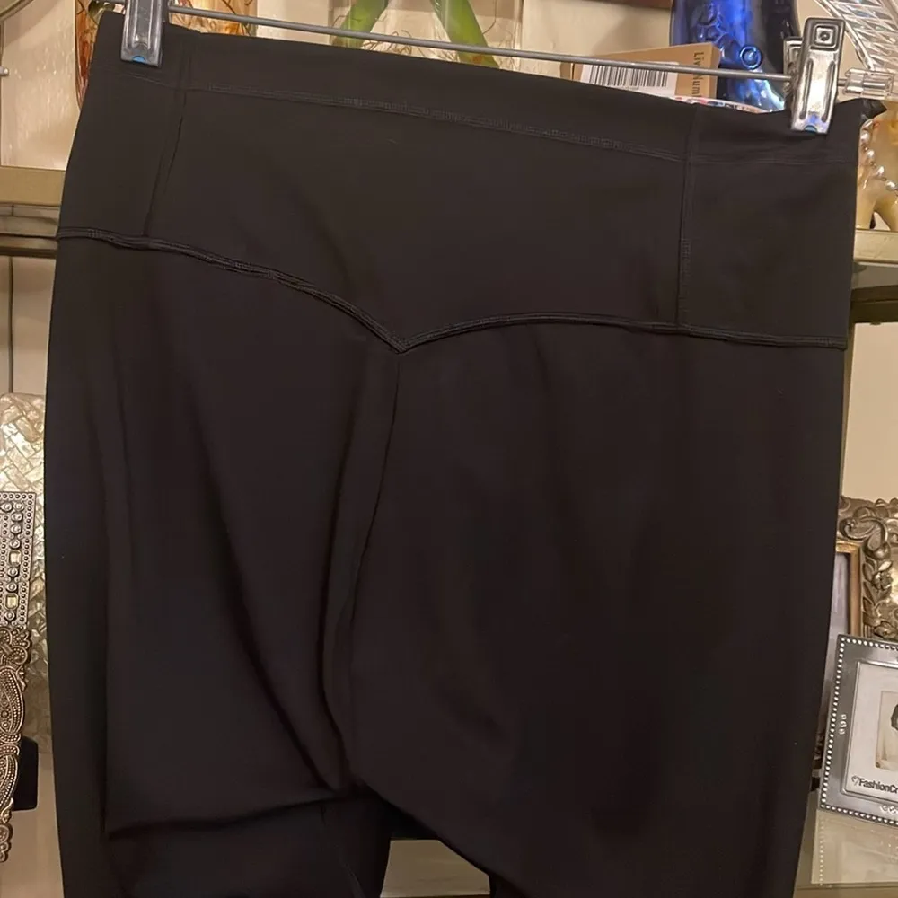 Gymshark EVERYDAY V WAISTBAND LEGGINGS Medium - Image 9