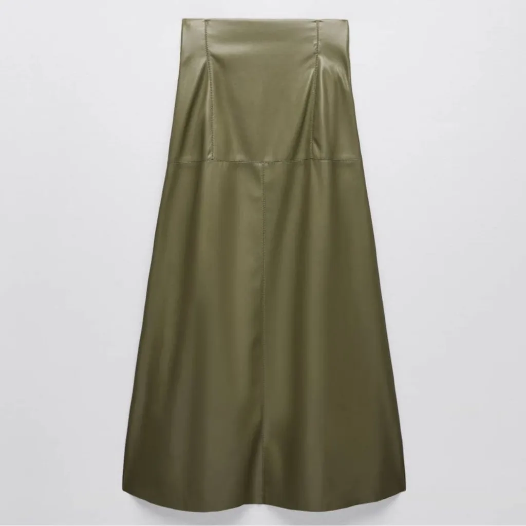 Zara Faux Leather Midi Skirt olive green patchwork flare a line long blogger - Image 3