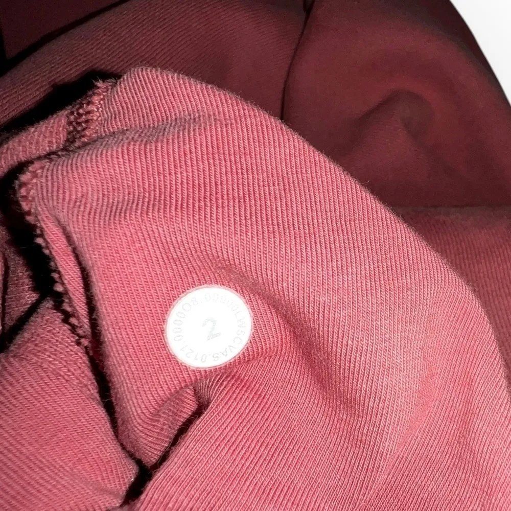 2022 $128 Lululemon Scuba High Rise active casual Jogger MLWI Mulled Wine Red 2 - Image 10