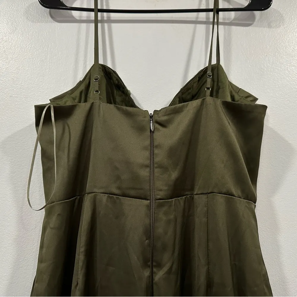 Maniju Green Satin Beaded Detail Cowlneck Gown Large L - Image 4