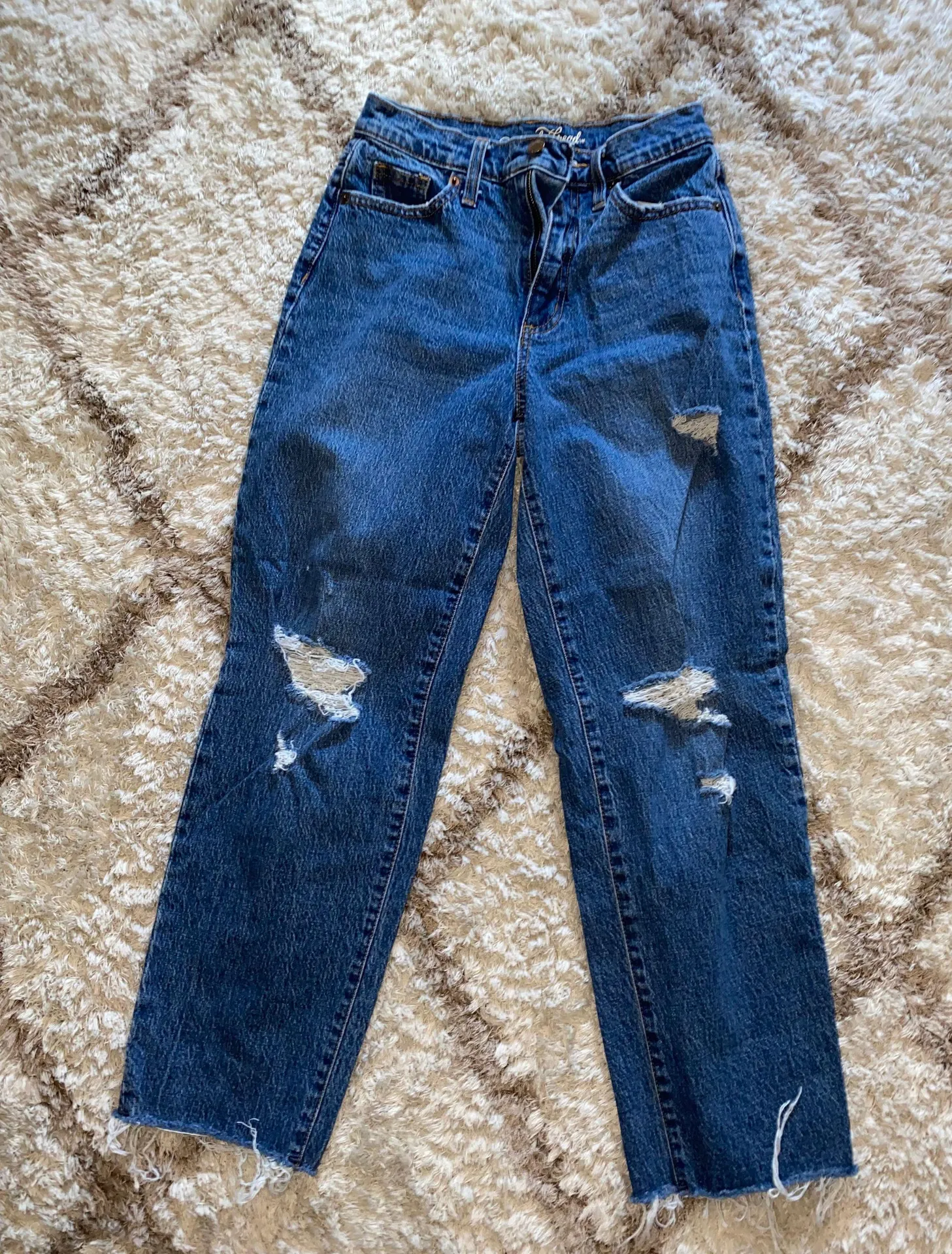 Universal Thread Mom Jeans - Image 2