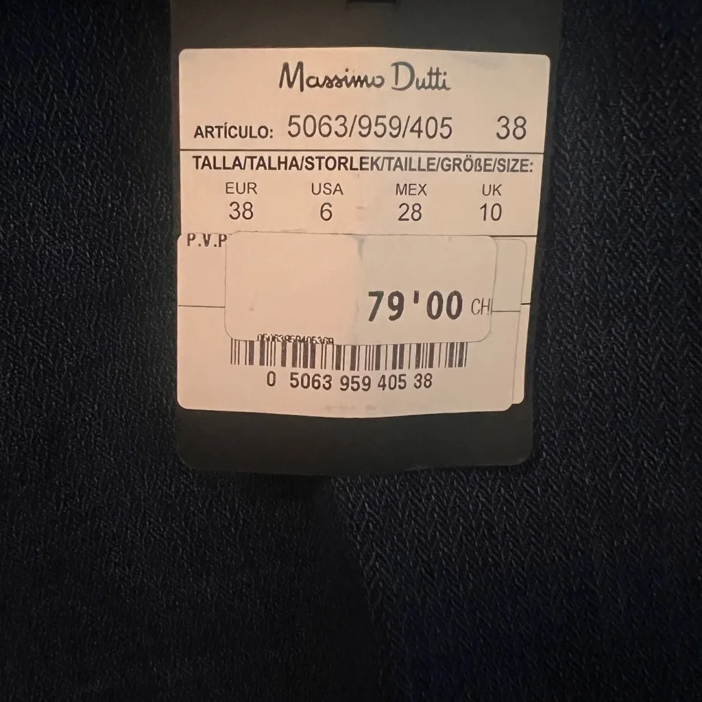 Massimo Dutti High Waist Shorts - Navy - Size 6 - Image 4