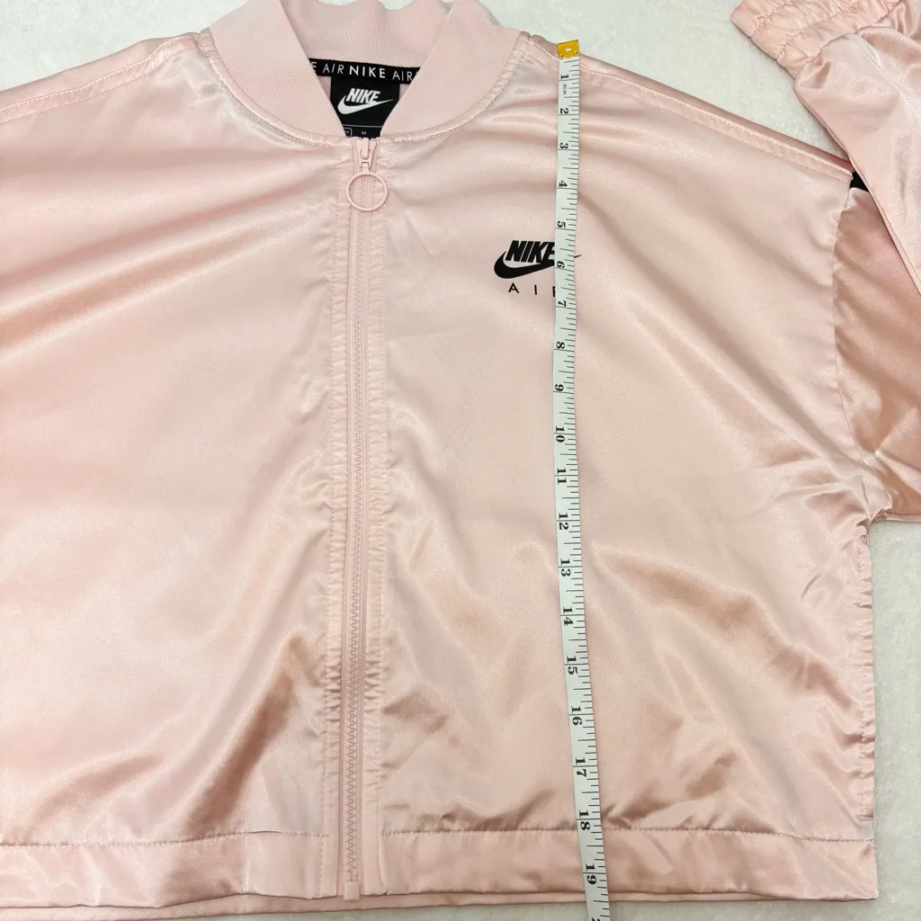 Nike woman’s crop jacket pink air track satin crop NikeAir sleeve pockets Size M - Image 11