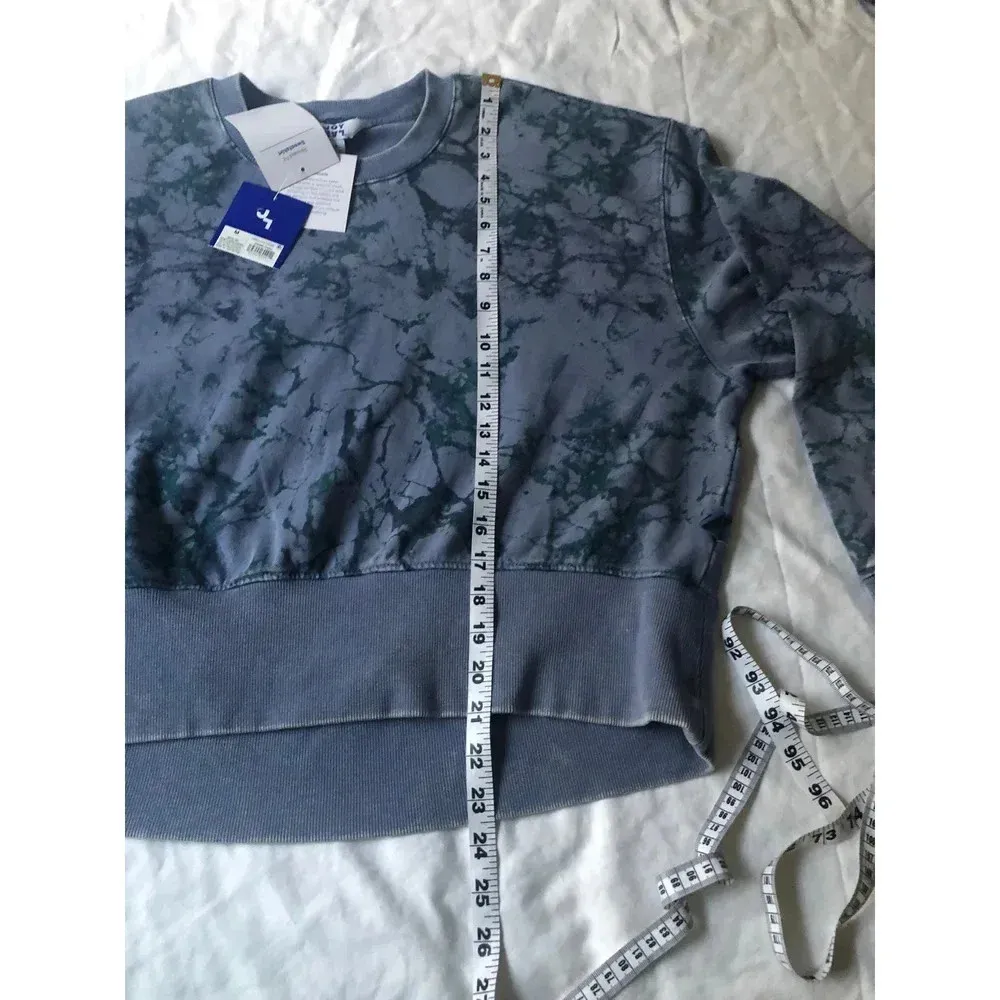 Joy Lab Women’s Sweatshirt - Image 5