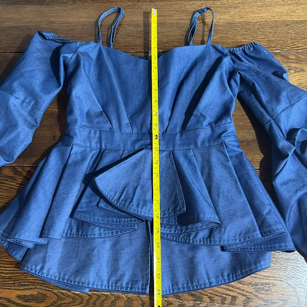 Gracia Navy Blue Cold Shoulder Blouse, Peplum Waist, Women's Size M - Image 8