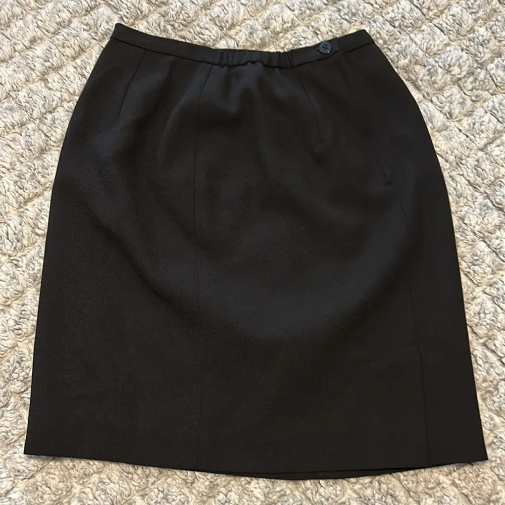 Black side zipper business casual pencil skirt - Image 2