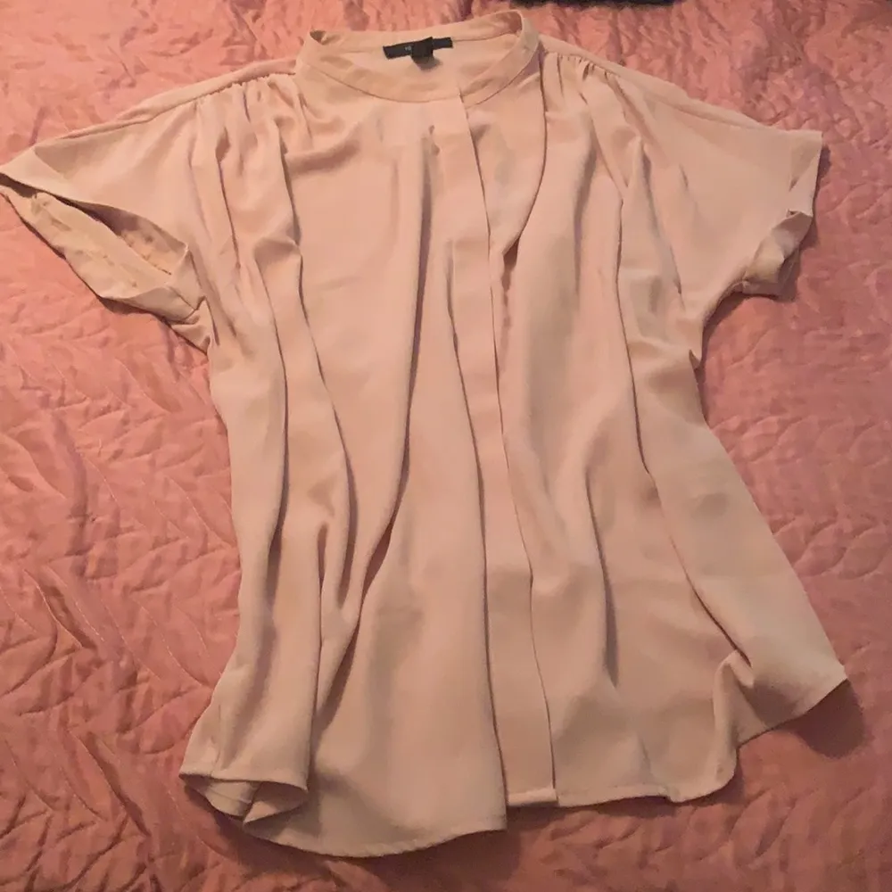 New Top forever 21 medium size - Image 2