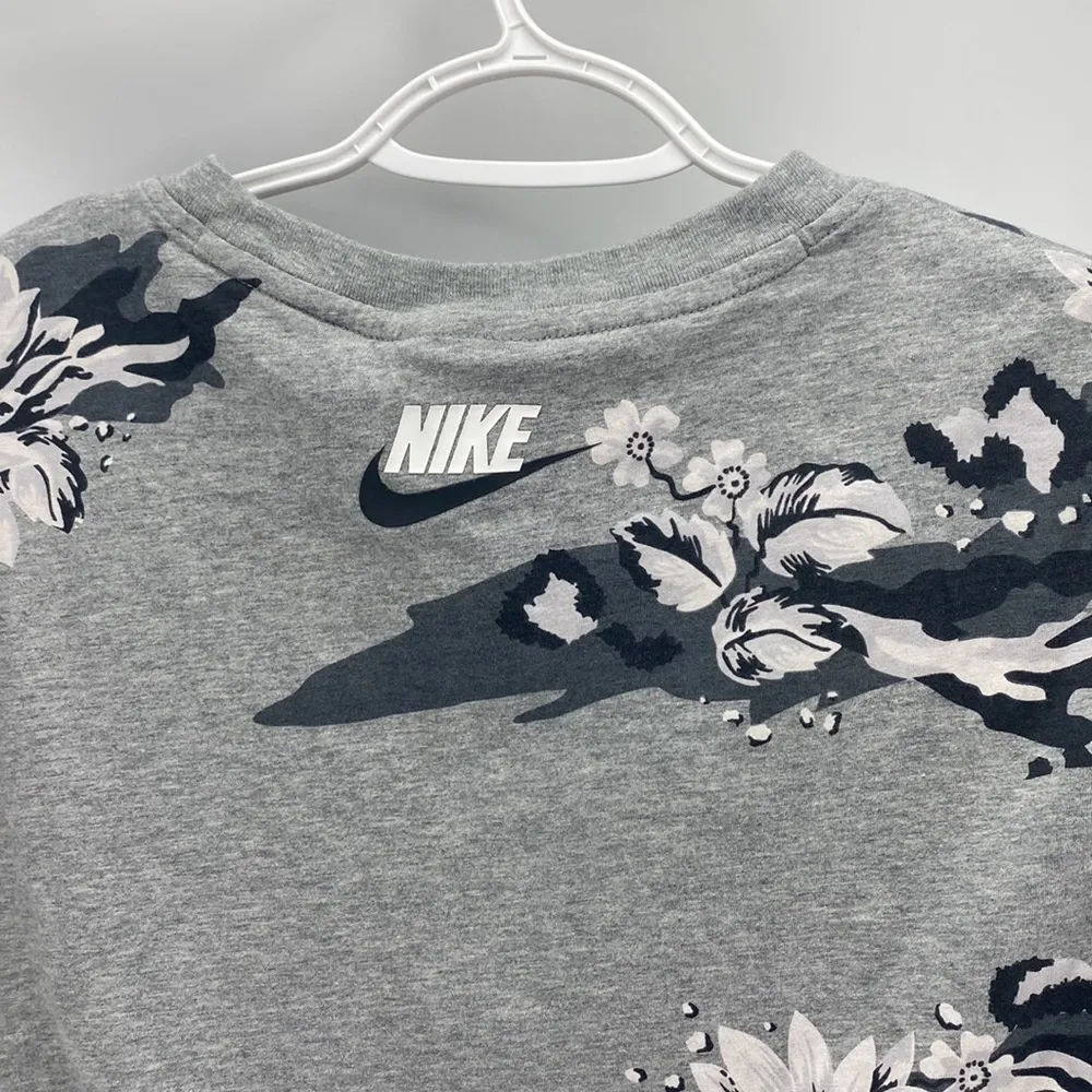 NIKE The Force is Female short sleeve cropped grey on grey on grey top floral - Image 5