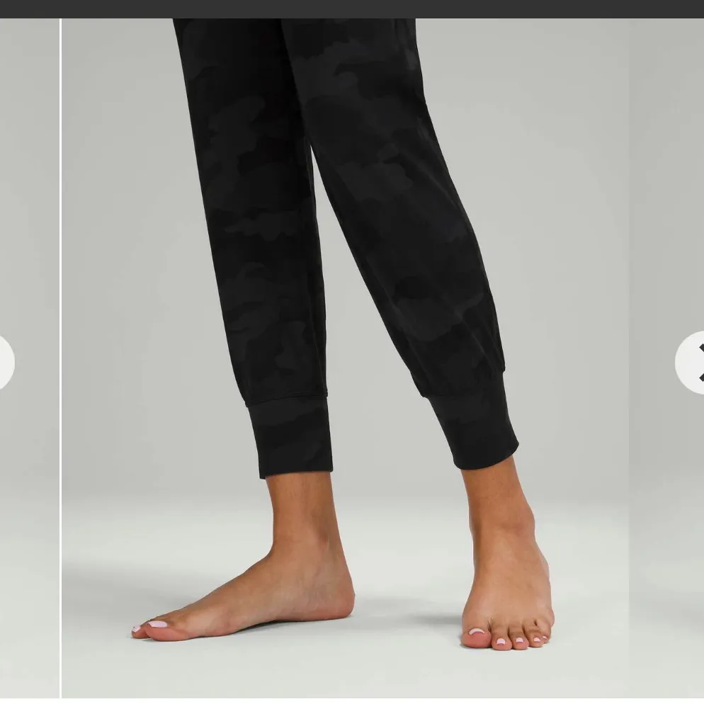 Lululemon align jogger 28” Size 10 heritage 365 camo - Image 3