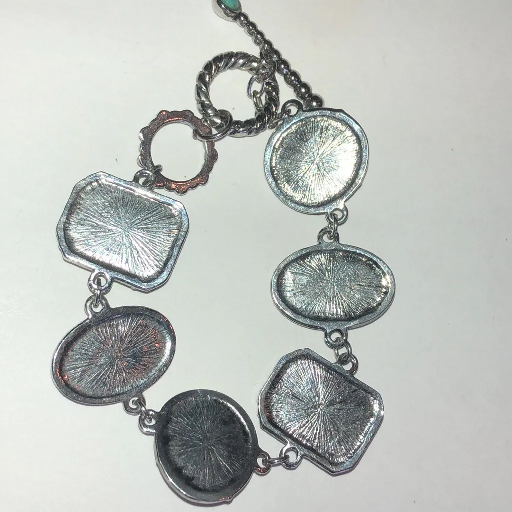 Turquoise Color and Silver Tone Boho Western Bracelet Blue - Image 6