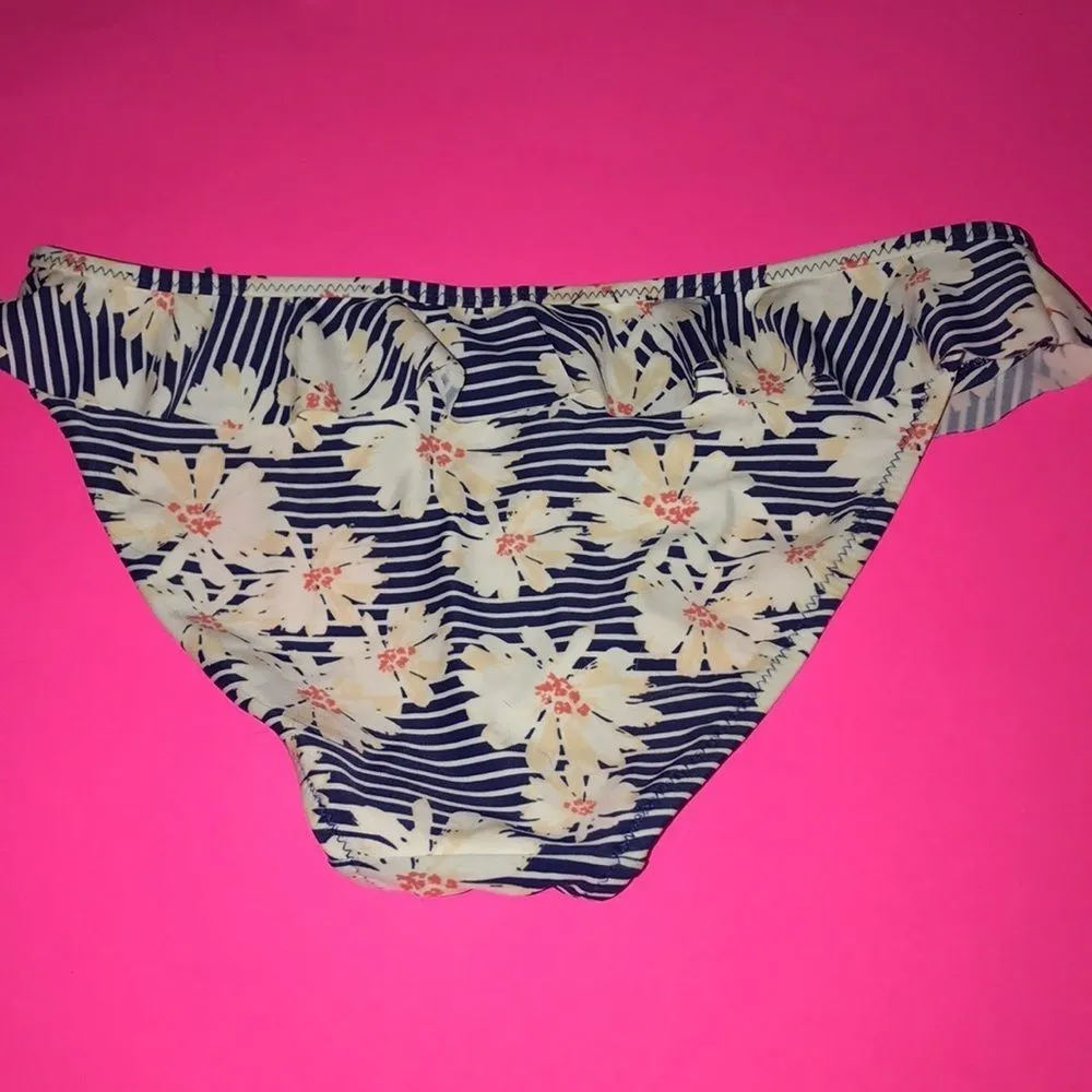 ASOS ‎ Bikini Bottom - Image 4