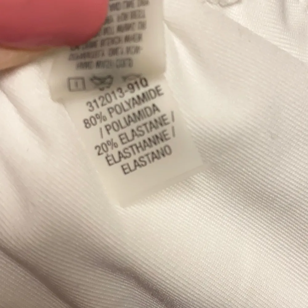 Victoria’s Secret Bikini Top Black White Colorblock String Swimsuit XS New - Image 4