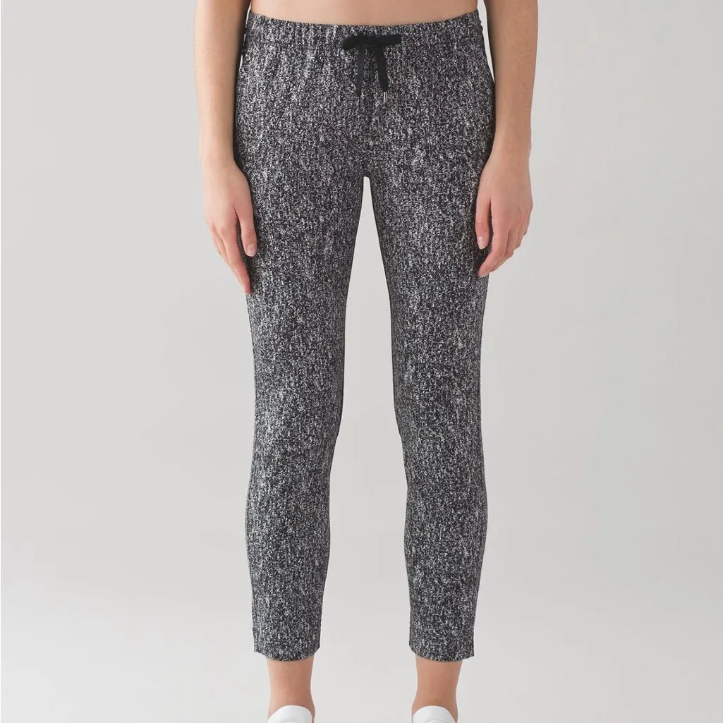 Lululemon Jet Pant Black White Speckled Slim Jogger 4 Athleisure - Image 10