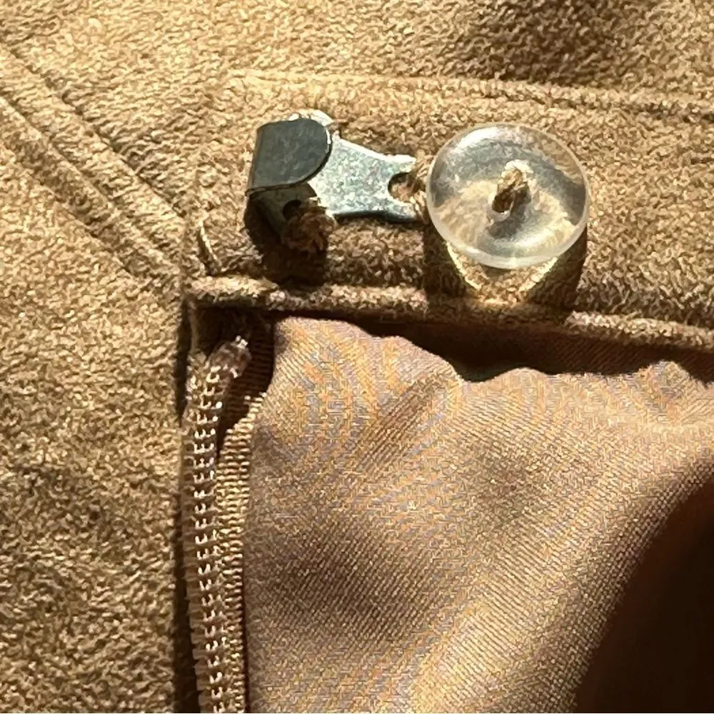 Liz Claiborne Faux Suede Tan Skirt Sz 6 - Image 4