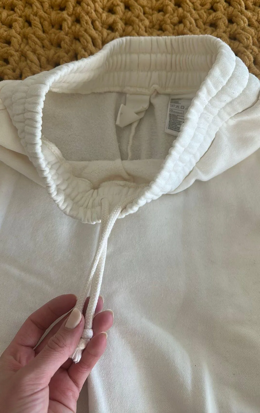 H&M Cream/White Joggers - Image 3