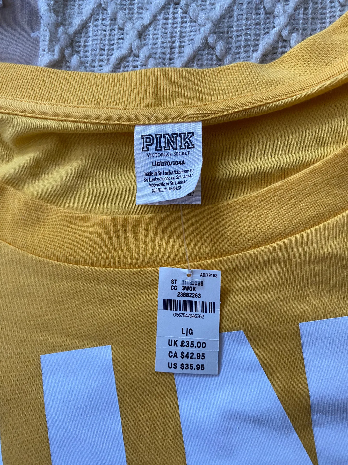 Victoria's Secret PINK Crop Top - Image 3