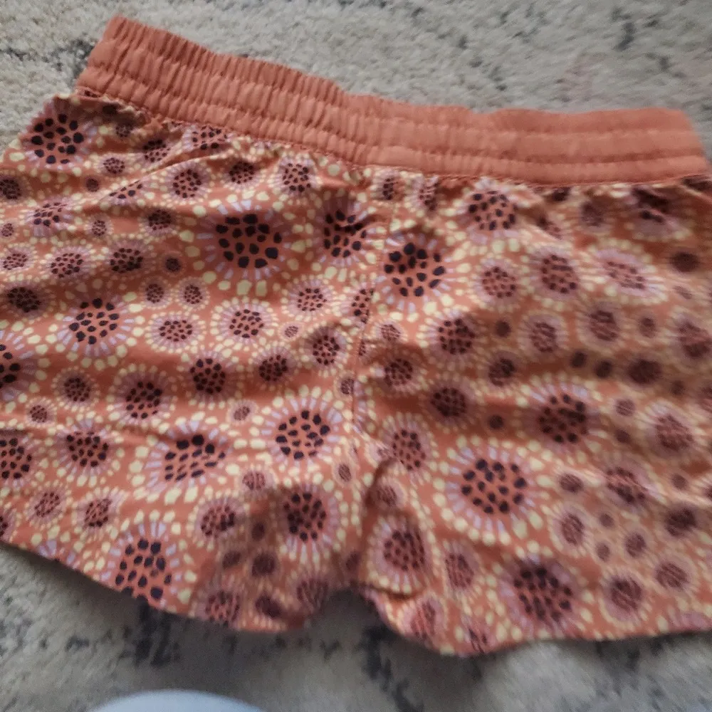 Patagonia Costa Rica  Baggies shorts size XL girls fits women's size small short - Image 4