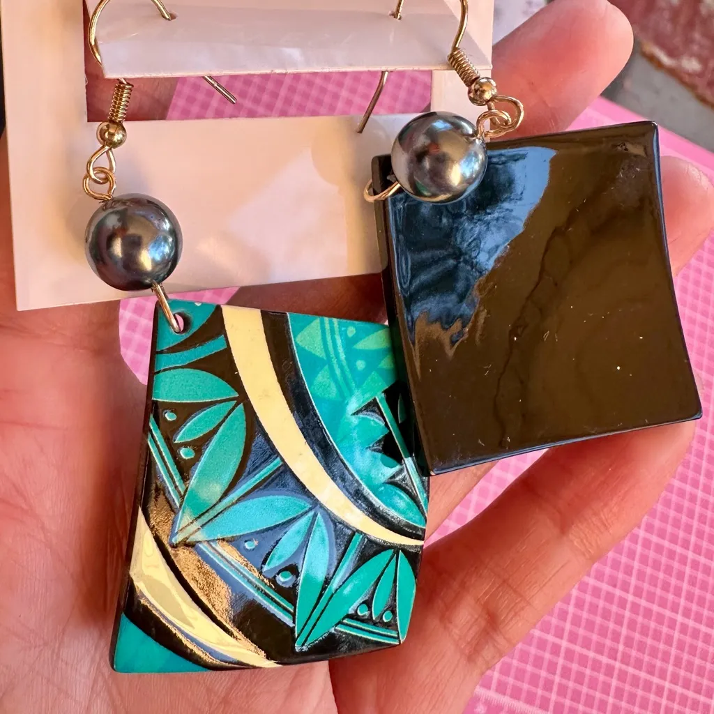 Nine West diamond shape Geometric Green and Black drop Earrings lightweight - Image 5