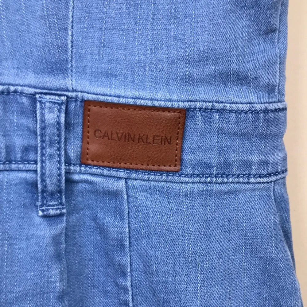 Calvin Klein Women’s Blue Denim Stretch Zip-Up Short Sleeve Pockets Shirt Dress - Image 7