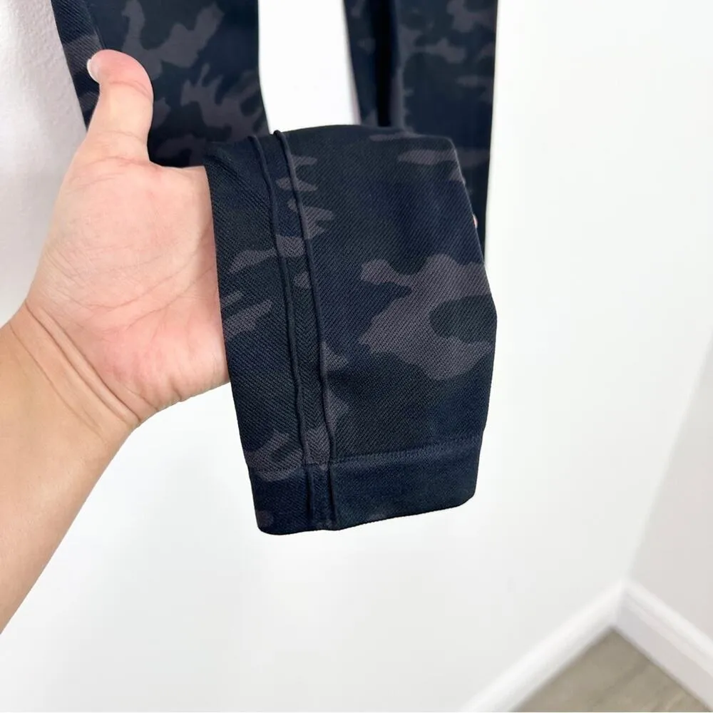 Spanx Look at Me Now High-Waisted Seamless Leggings Black camo small petite - Image 5