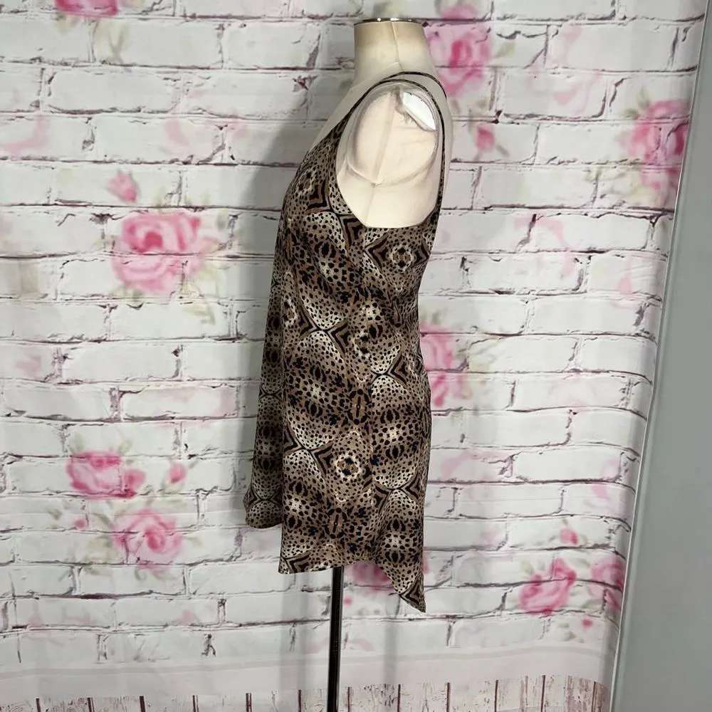 🔥5 for $25 sale🔥 Astr geo print longer in back mini sundress - Image 5