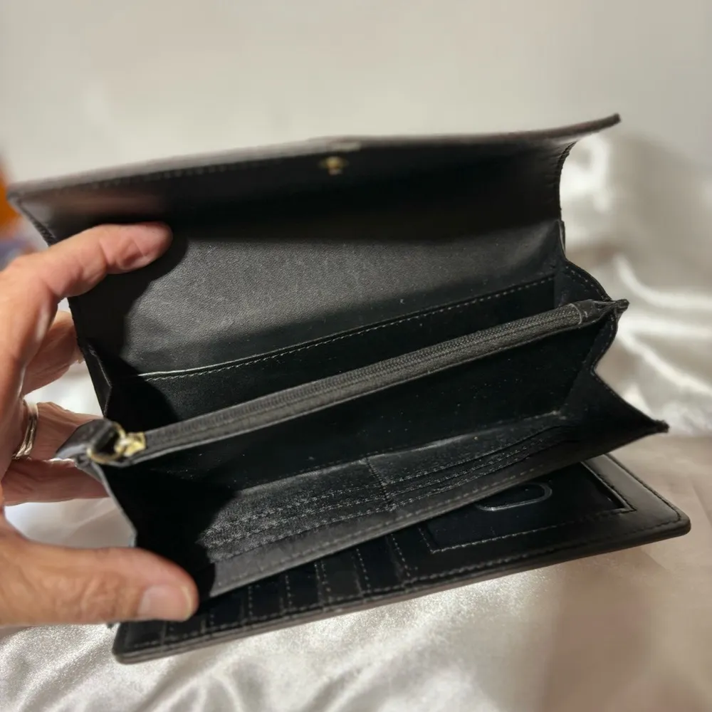 Envelope Clutch Wallet - Image 5