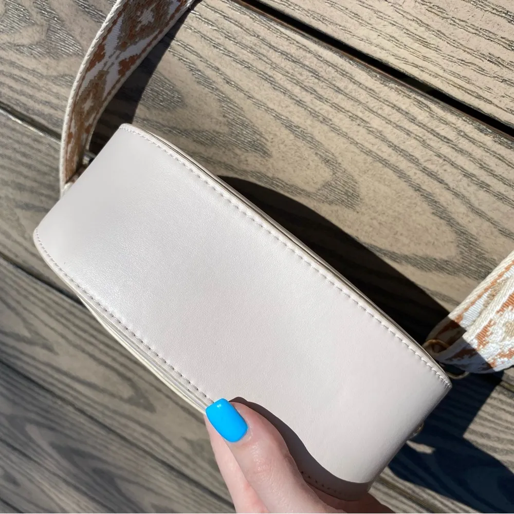 Light pink boho western saddle bag crossbody thick strap purse - Image 6