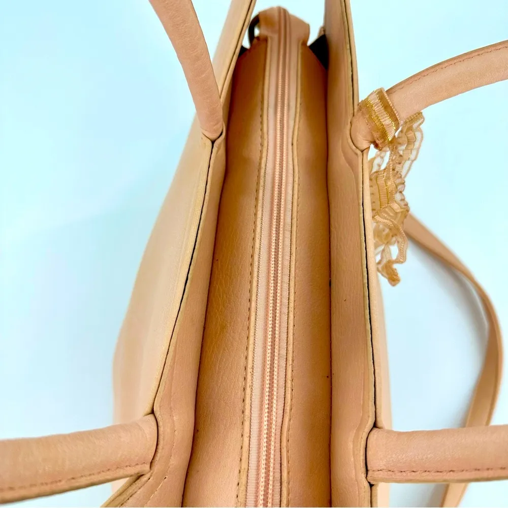 Oversized Pink Cat Purse Black - Image 9