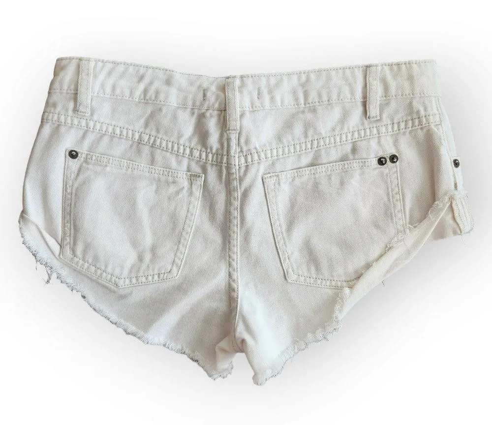 Free People White Mid Rise Super Cheeky Jean Shorts 26 - Image 6