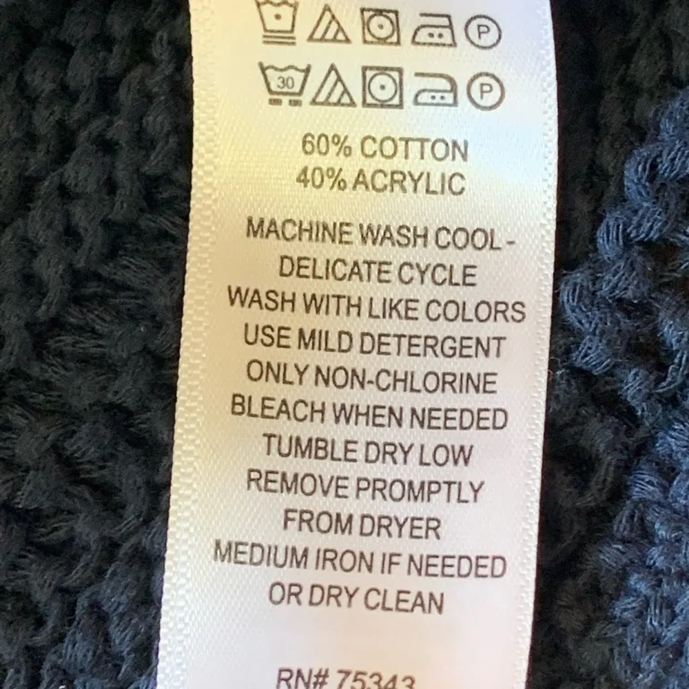 Artisan NY sweater women’s large navy blue fringe on bottom knit long sleeve - Image 3