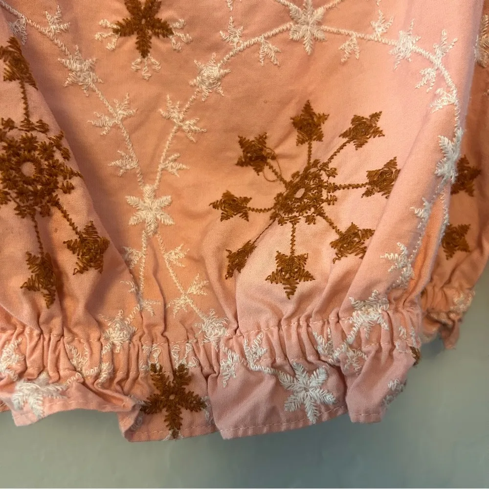 Zara women's coral peach floral embroidered cropped puff sleeve blouse size xs - Image 4