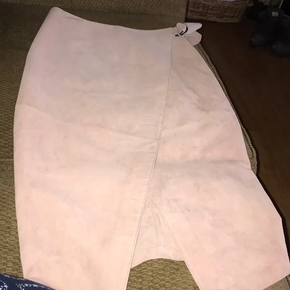 New pink suede wrap skirt by ASOS size 2 petite - Image 8