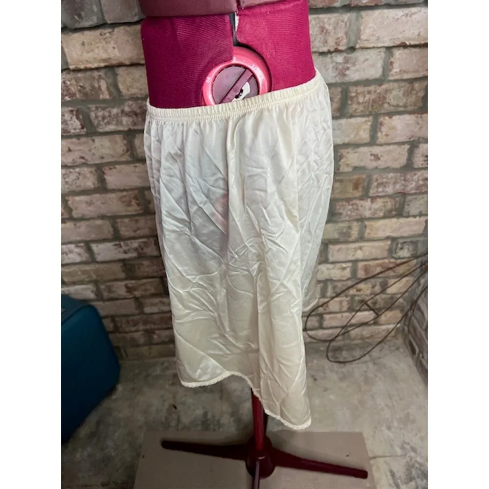 Bali slip shorts half slip cream - Image 3