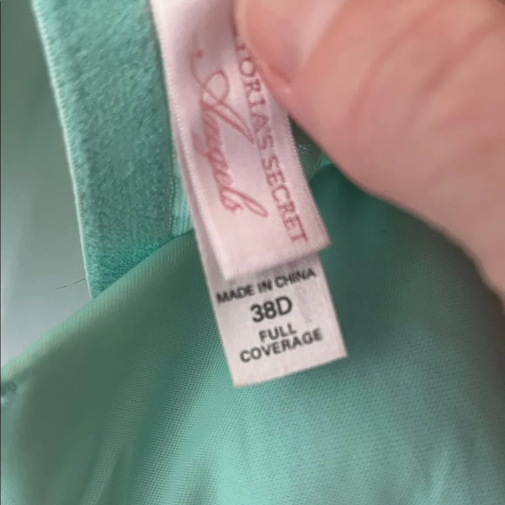 Victoria's Secret Aqua Floral Bra - Image 4