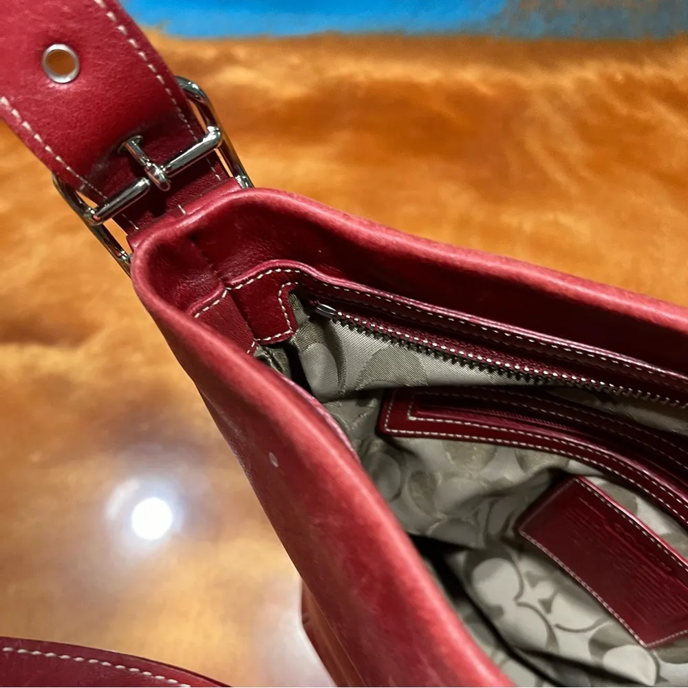 Vintage Coach legacy Soho Red Leather Shoulder Bucket Bag 9186 khaki monogram - Image 7