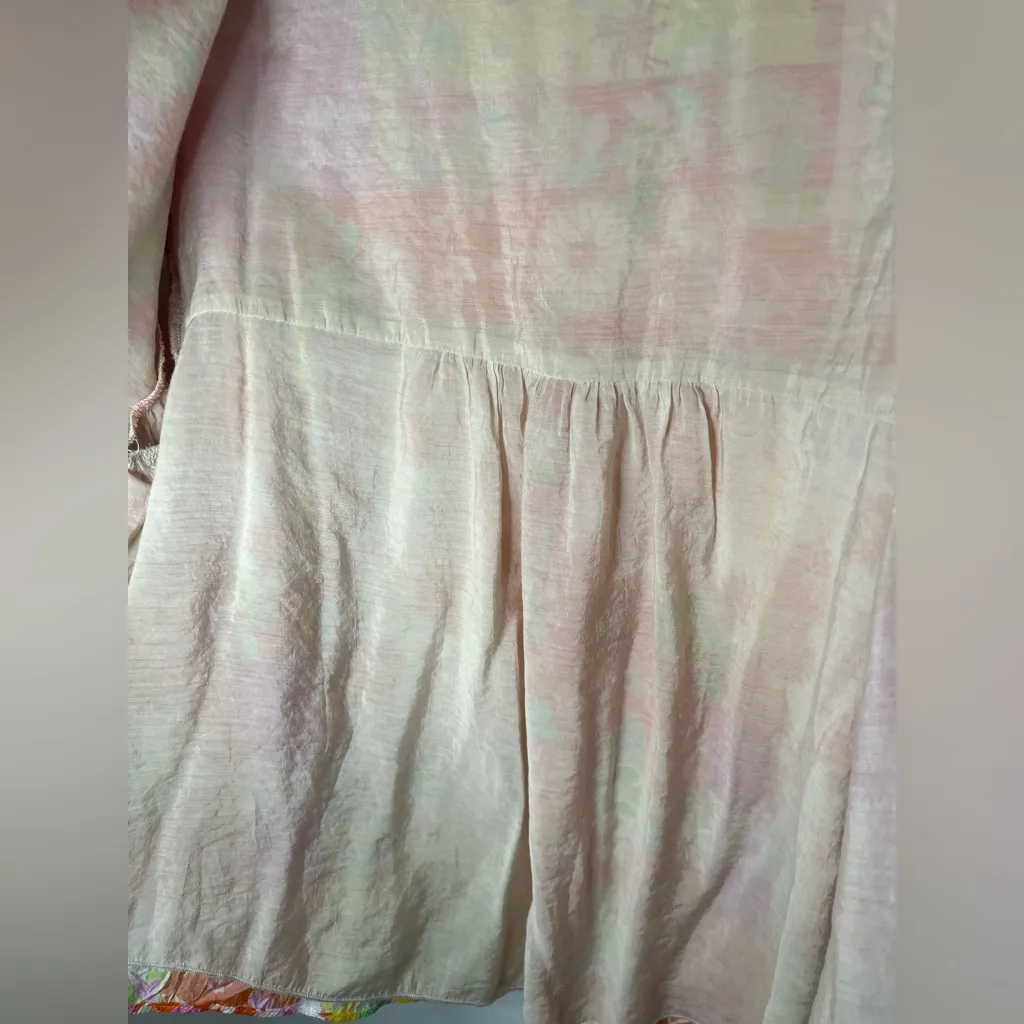 Fate Colorful Floral Blouse size medium Pink - Image 10