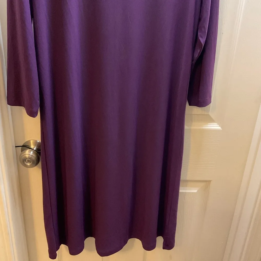 Effortless style purple dress size medium - Image 4