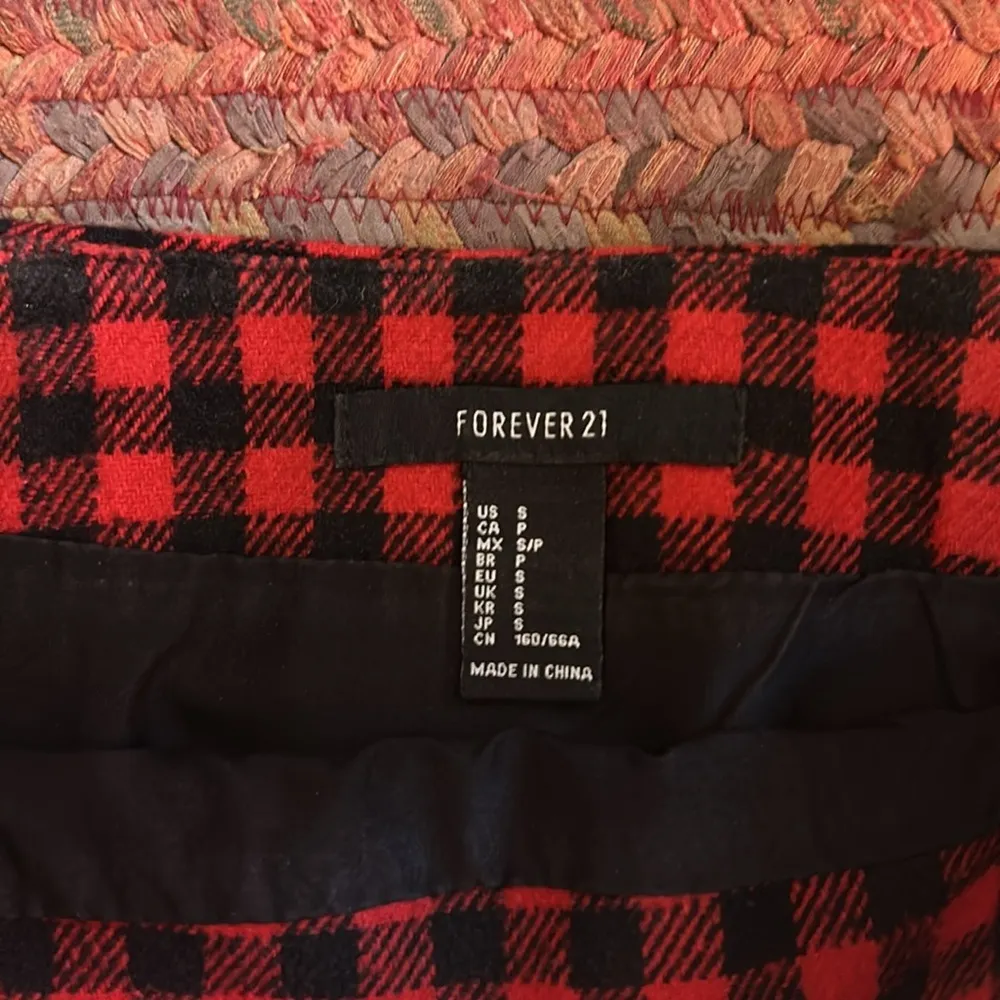 RED & PLAID CHECKERED MINI SKIRT - Image 2