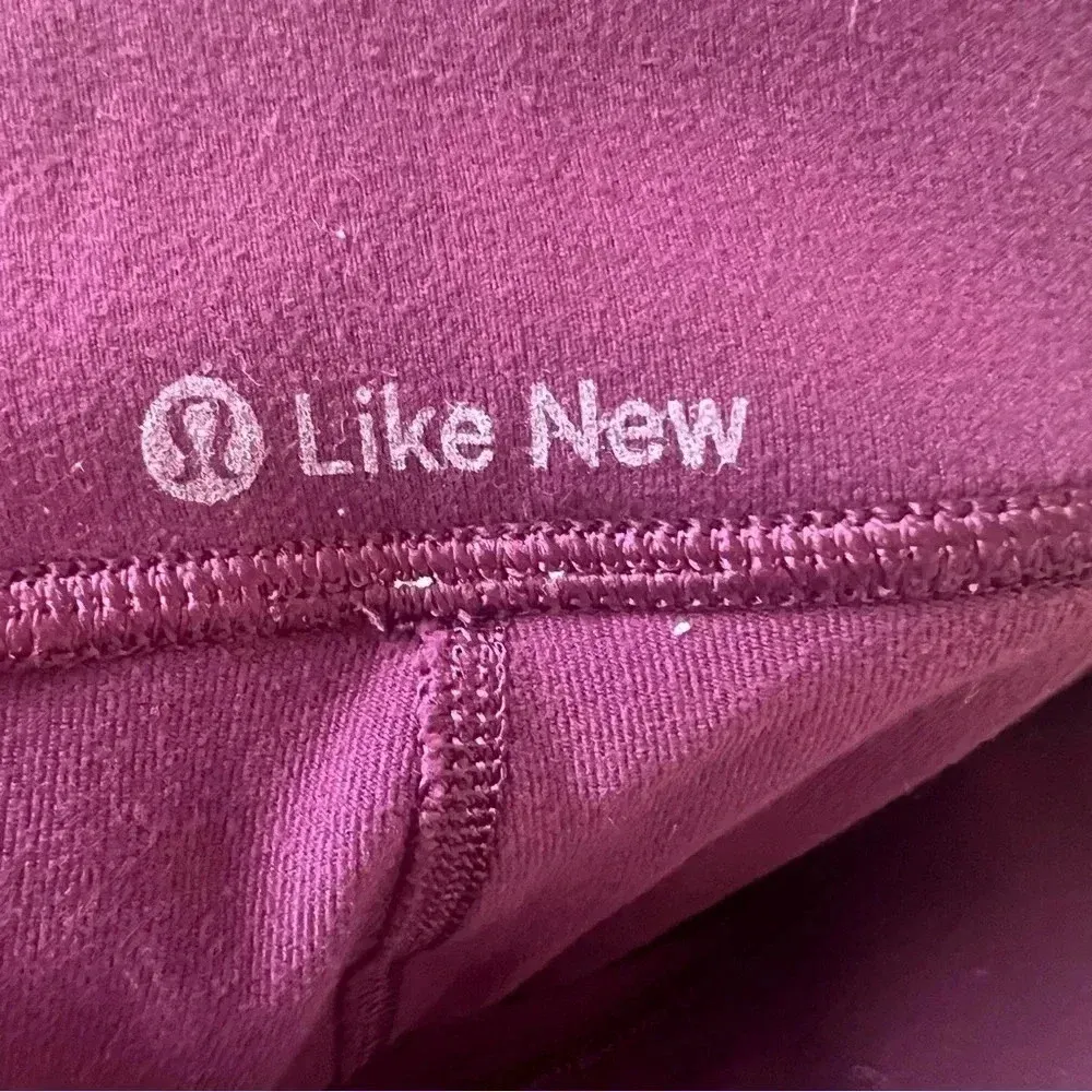 Lululemon Burgundy Red and Pink Boot Cut‎ Style Leggings Size 8 - Image 7