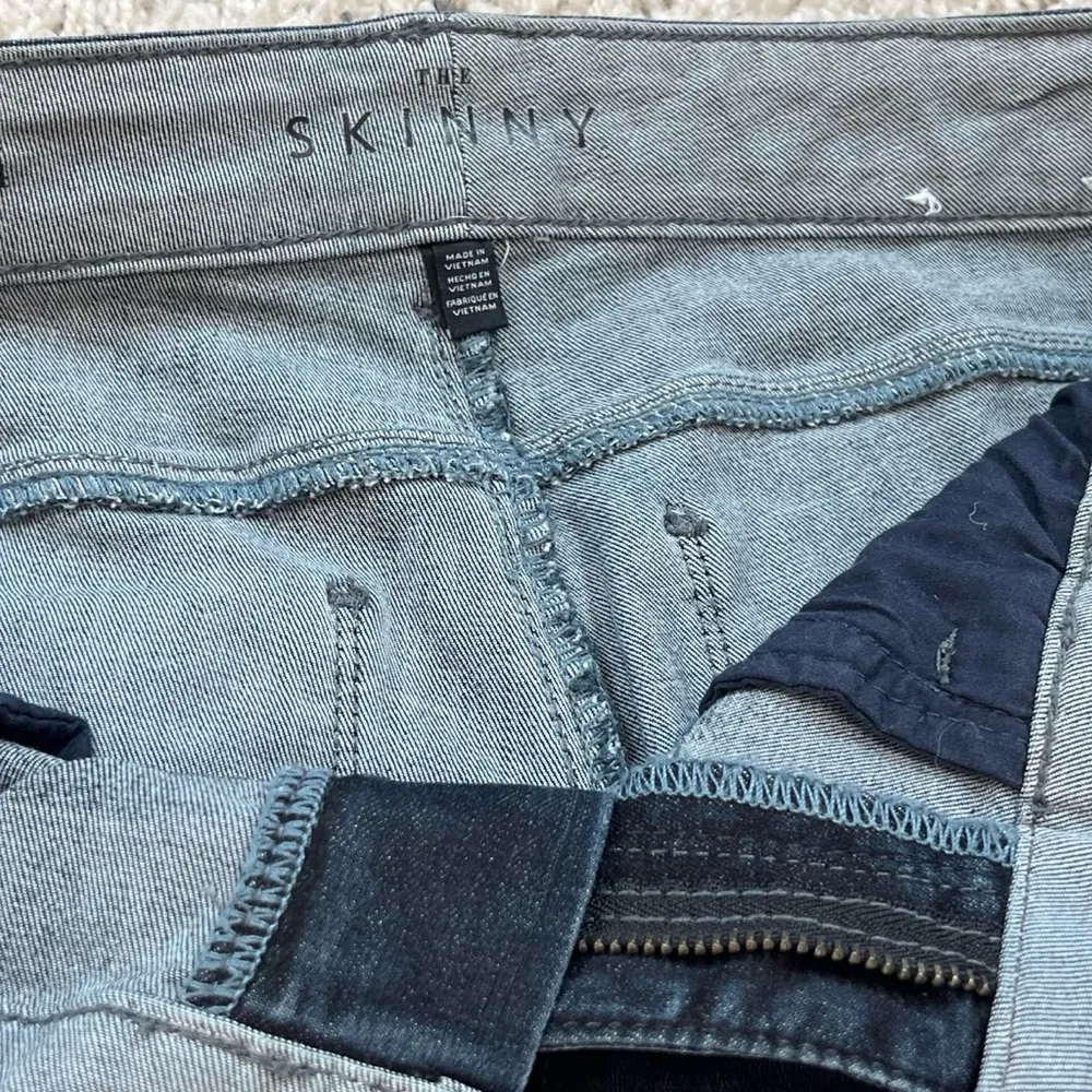 White House Black Market Skinny Jeans Distressed Sequin Mid Rise Blue Size 4 - Image 5