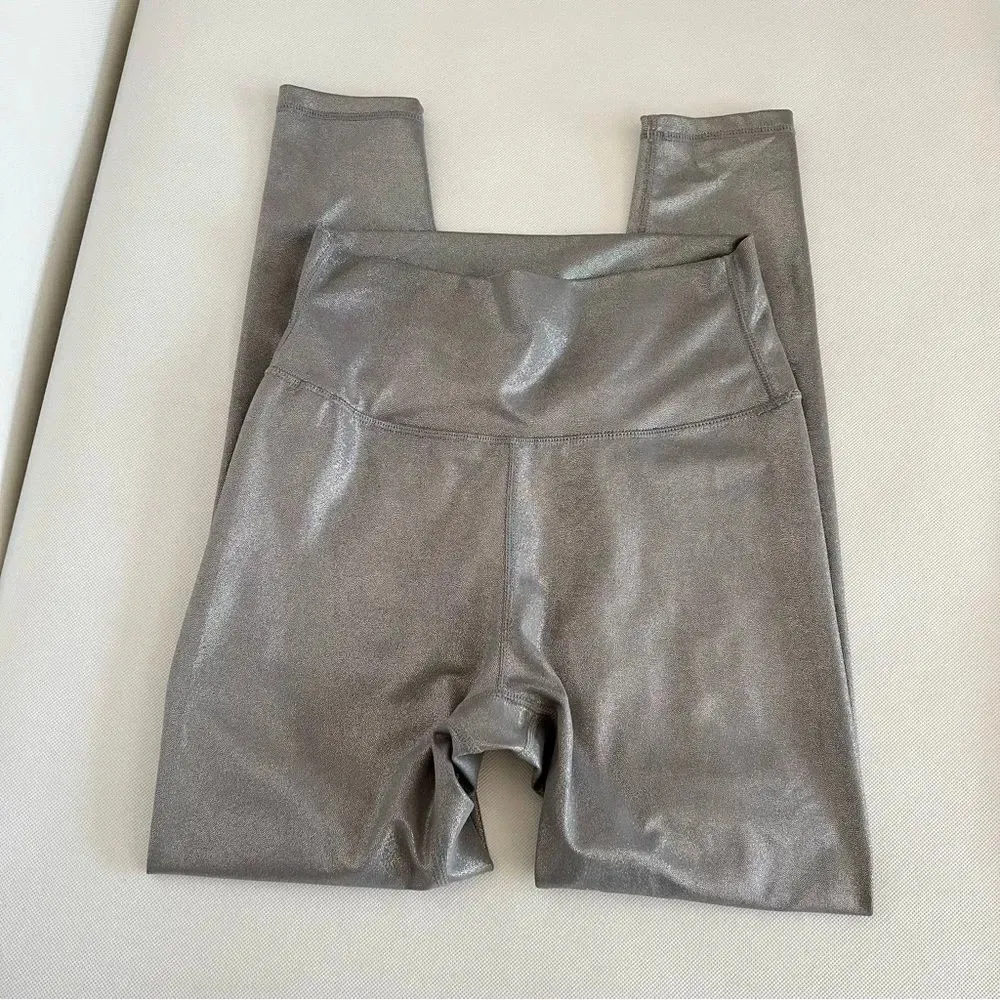 AllFENIX Leggings Size Medium Liquid Silver 7/8 Length Pants Gray - Image 3