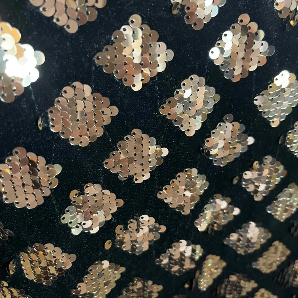 In'Voland Sequin 20W Gold And Black V Neck Sparkly Cocktail Dress - Image 6