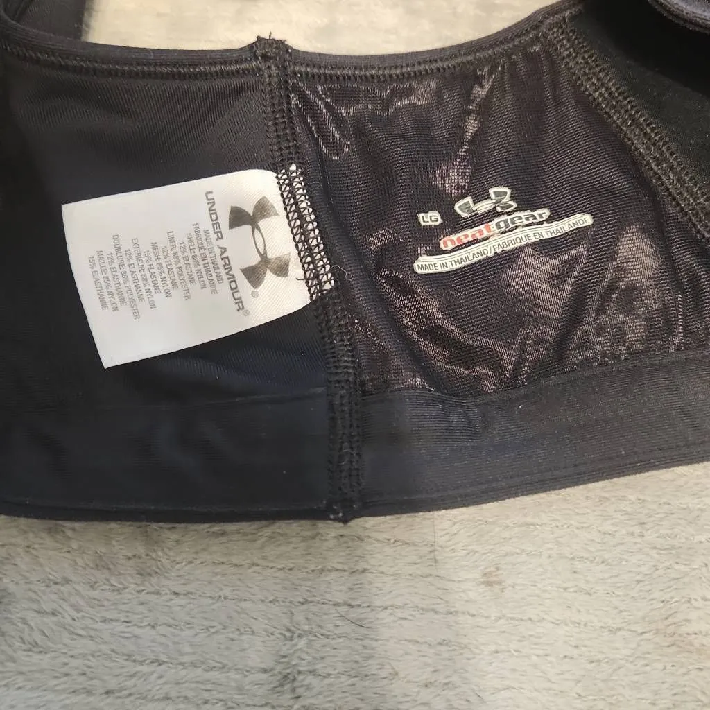 Under Armour Women's Black Racerback Heat Gear Sports Bra Size L - Image 3