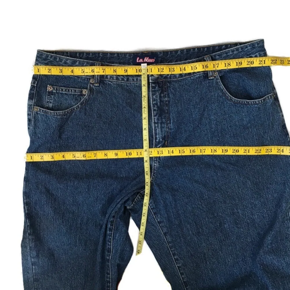 LA Blues (Fashion Bug) Medium Wash Women’s Plus Plus 28” Inseam 22WP - Image 3