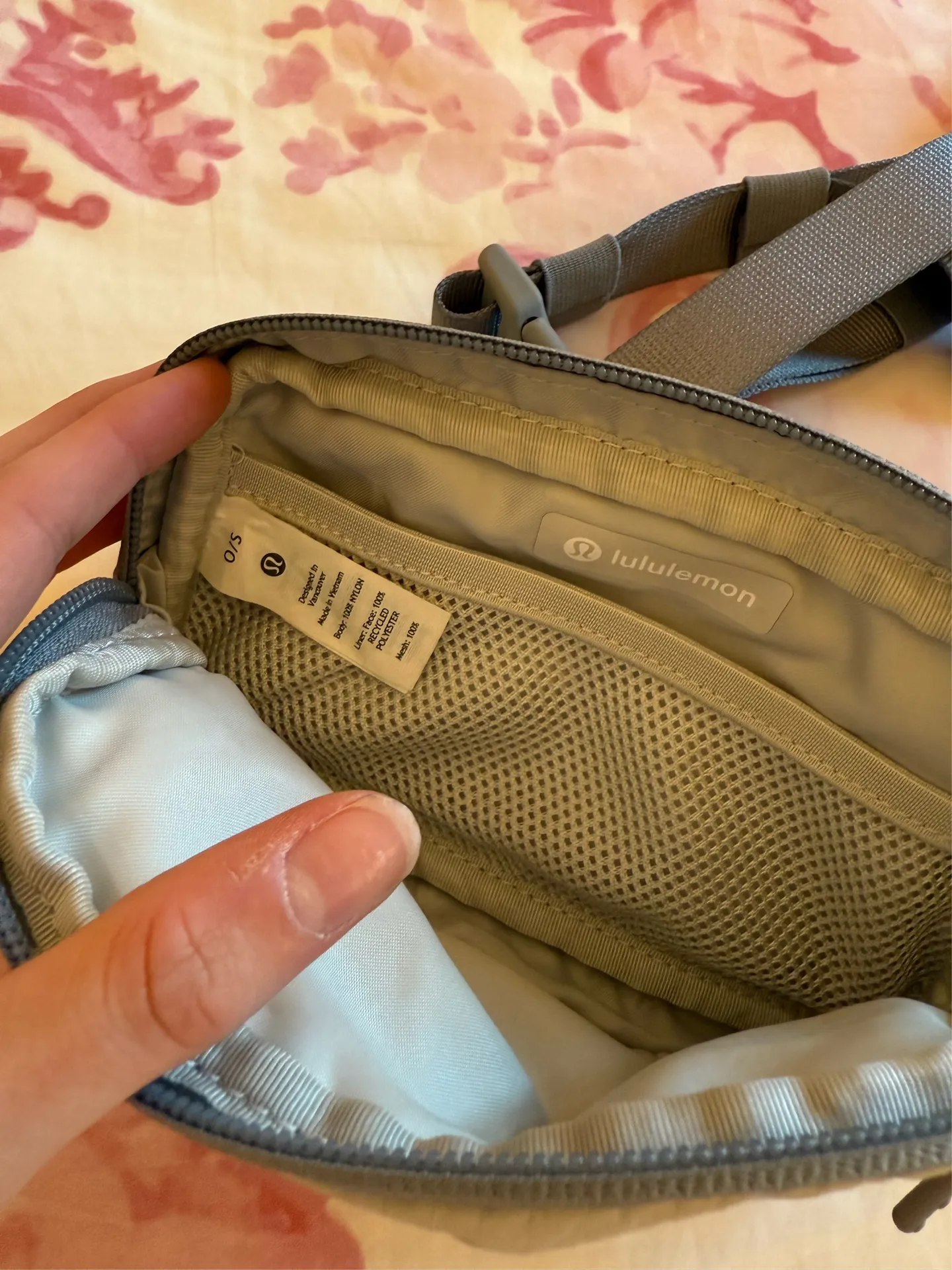 Lululemon belt bag - Image 4