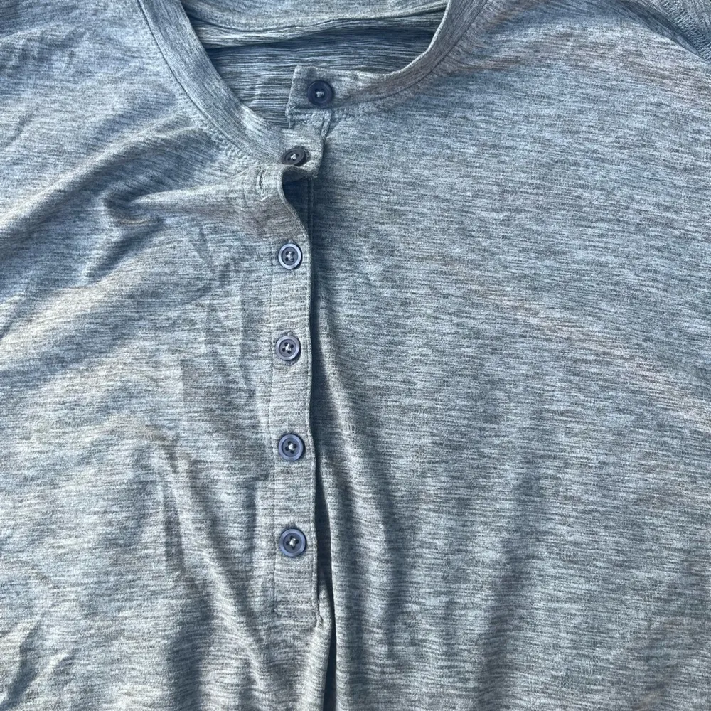 Vuori Lux Henley Jumpsuit Long Sleeve - Image 4