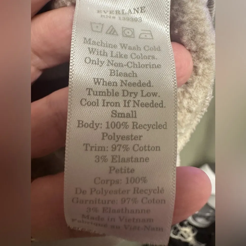 Renew oatmeal teddy bear crew neck pullover sweatshirt - Image 4