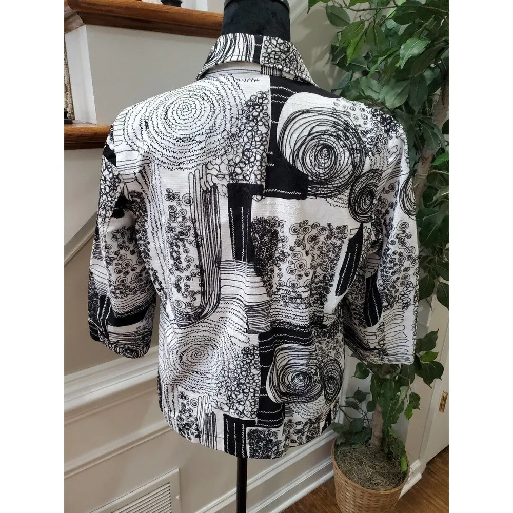 Chico's Women's Black & White Cotton Long Sleeve Single Breasted Jacket Blazer M - Image 7