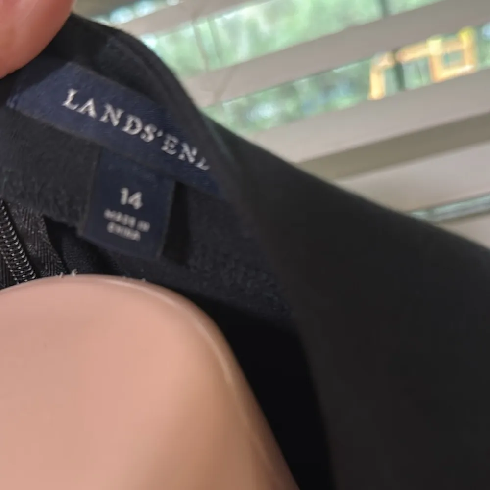 Land’s End black sleeveless stretchy black dress woman size 14 - Image 4