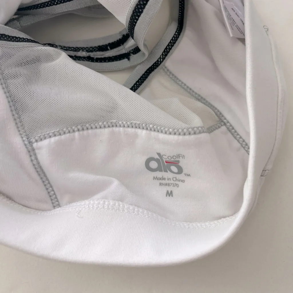 Alo Vintage White and Gray Contrast Coolfit Racerback Sports Bra Medium - Image 4